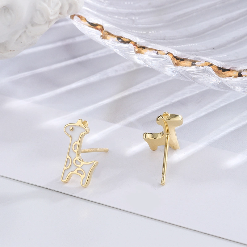 High quality/High cost performance  925 Sterling Silver Cute Giraffe Women Fashion Earrings Jewelry