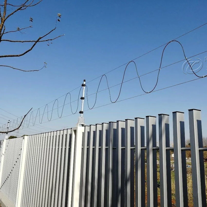 Sistema de alarme de fibra óptica vibratória em oito zonas de defesa passivo Descrição geral do sistema de deteção de intrusão por cabo ótico de vibração