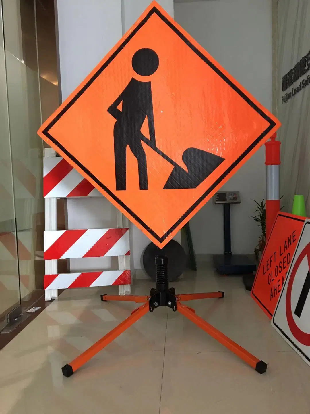 Mutcd Orange Mesh Reflective Roll-up Construction Signs with Spring Stand