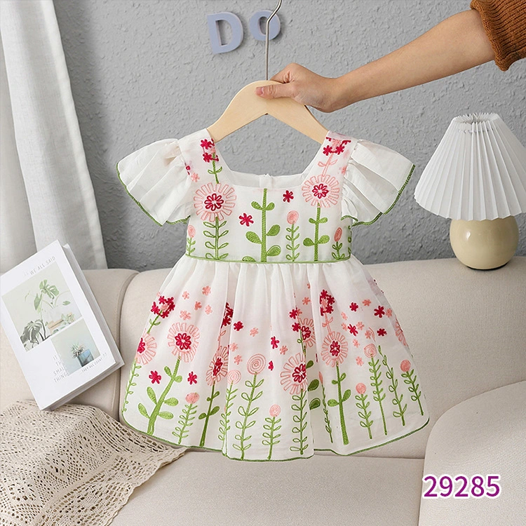 Children's Clothing 2023 Summer New Girl's Dress Exquisite Water Grass Embroidery Children's Short-Sleeved Princess Dress