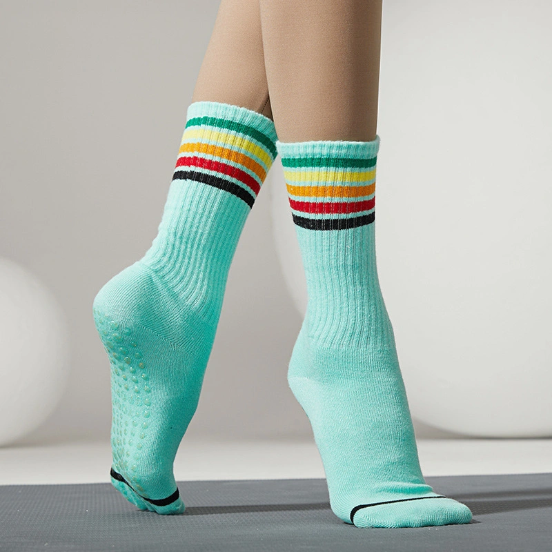 Women High quality/High cost performance  Striped MID-Barrel Yoga Socks