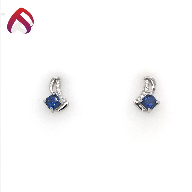 Hot Sale New Design 925 Sterling Silver Jewelry CZ Earring for Women