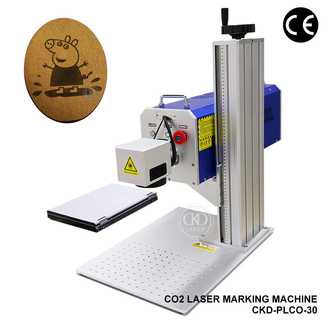 machine à gravure laser CO2 pour stylo en bois Logo figure en cuir de sculpture sur du papier de marquage la coupe