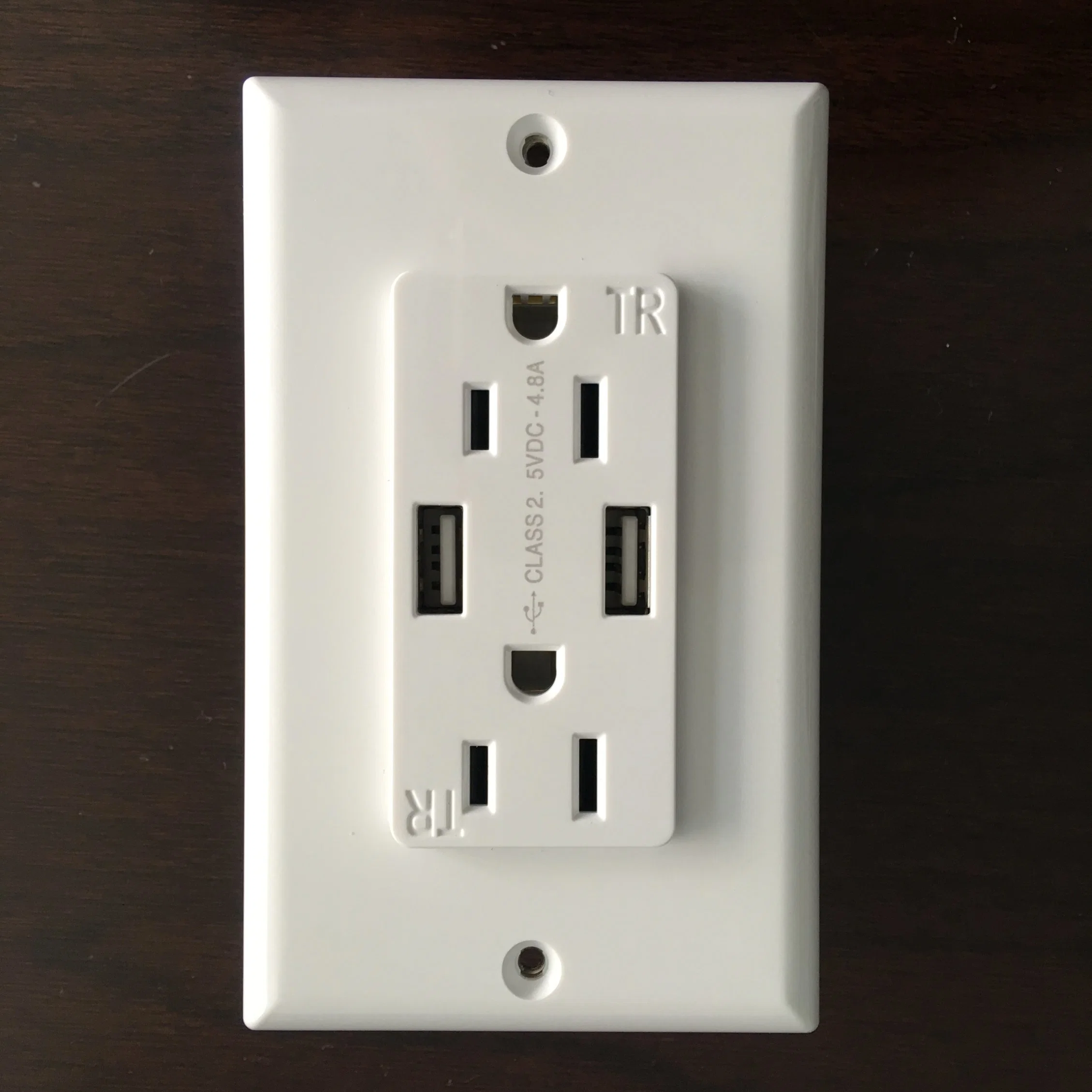 Us Standard Twin 3 Pin Switch Socket Wall Outlet Receptacle with USB Type C with UL Certificate