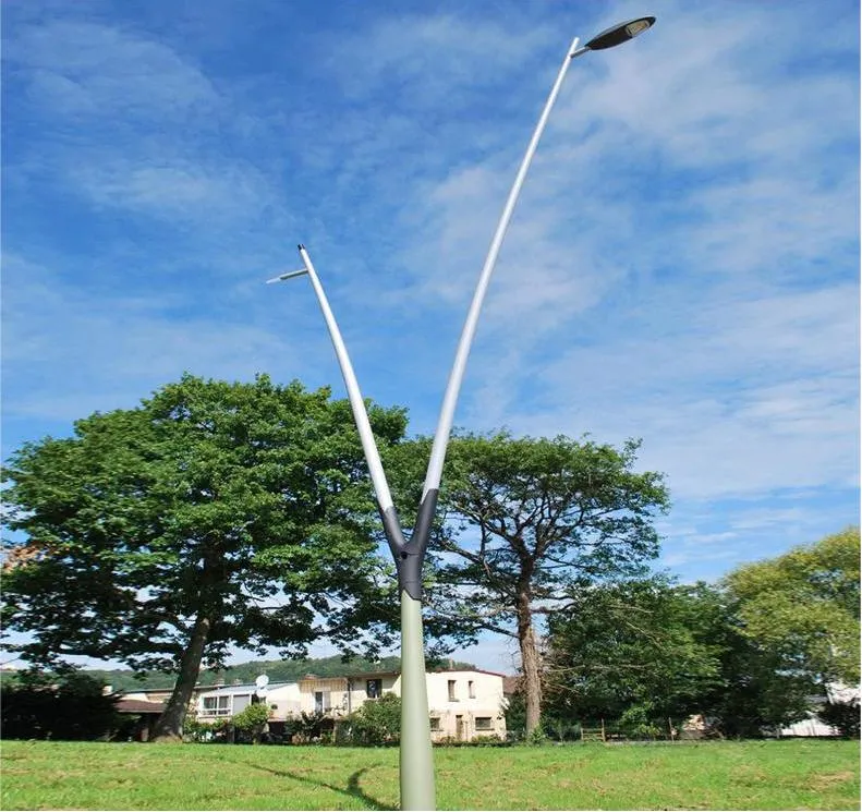 Poste de Luz de Calle Doble Octagonal cónico galvanizado con recubrimiento de polvo