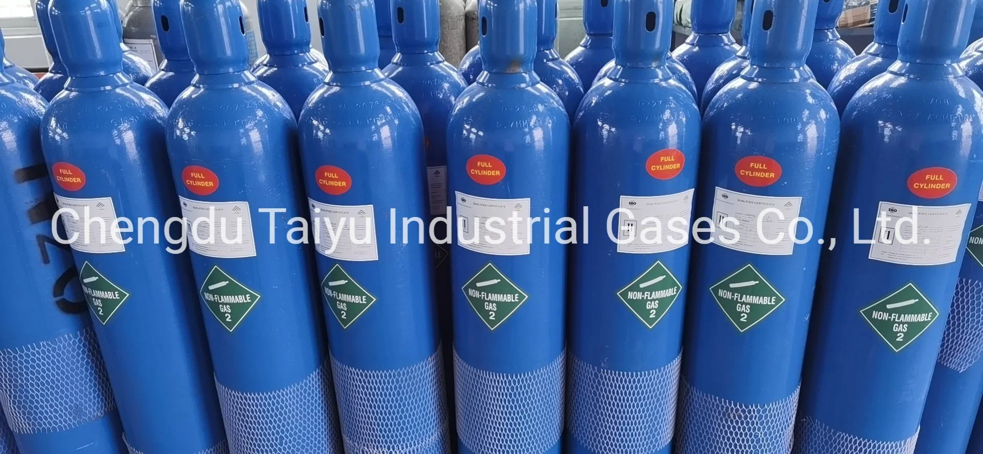 Medical Grade 99.9% Nitrous Oxide N2o Gas in 40L Cylinder with Cga540 Valve