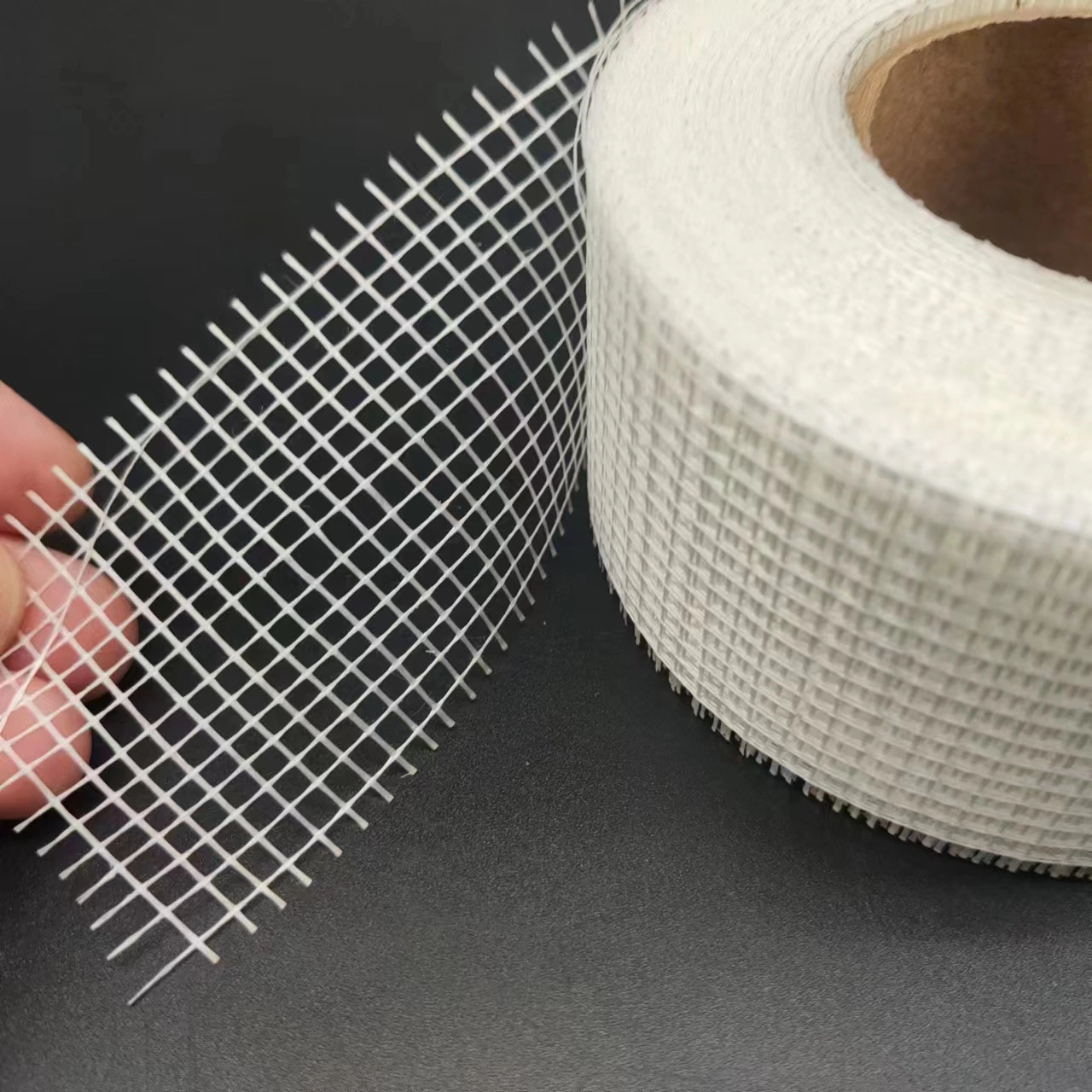 Alkali Resistant Fiberglass Mesh for Wall Reinforcement