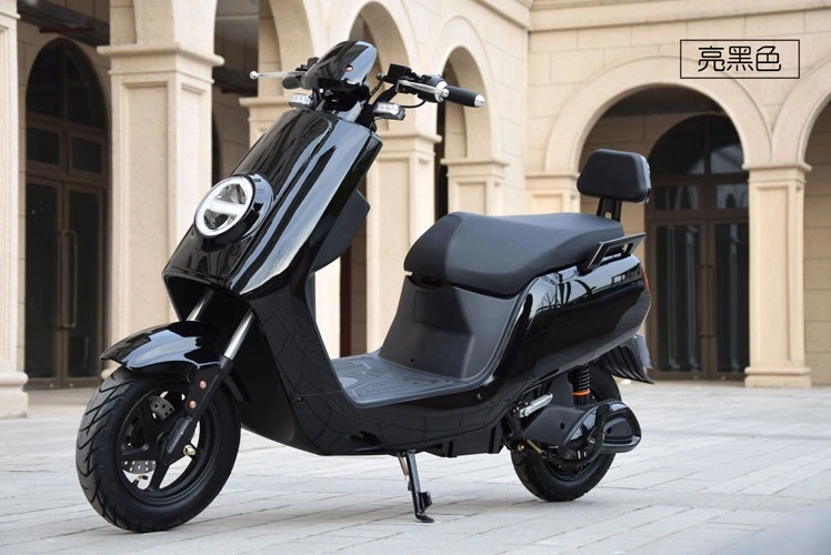 Scooter de motos de alta performance Accumos Brand scooter eléctrica