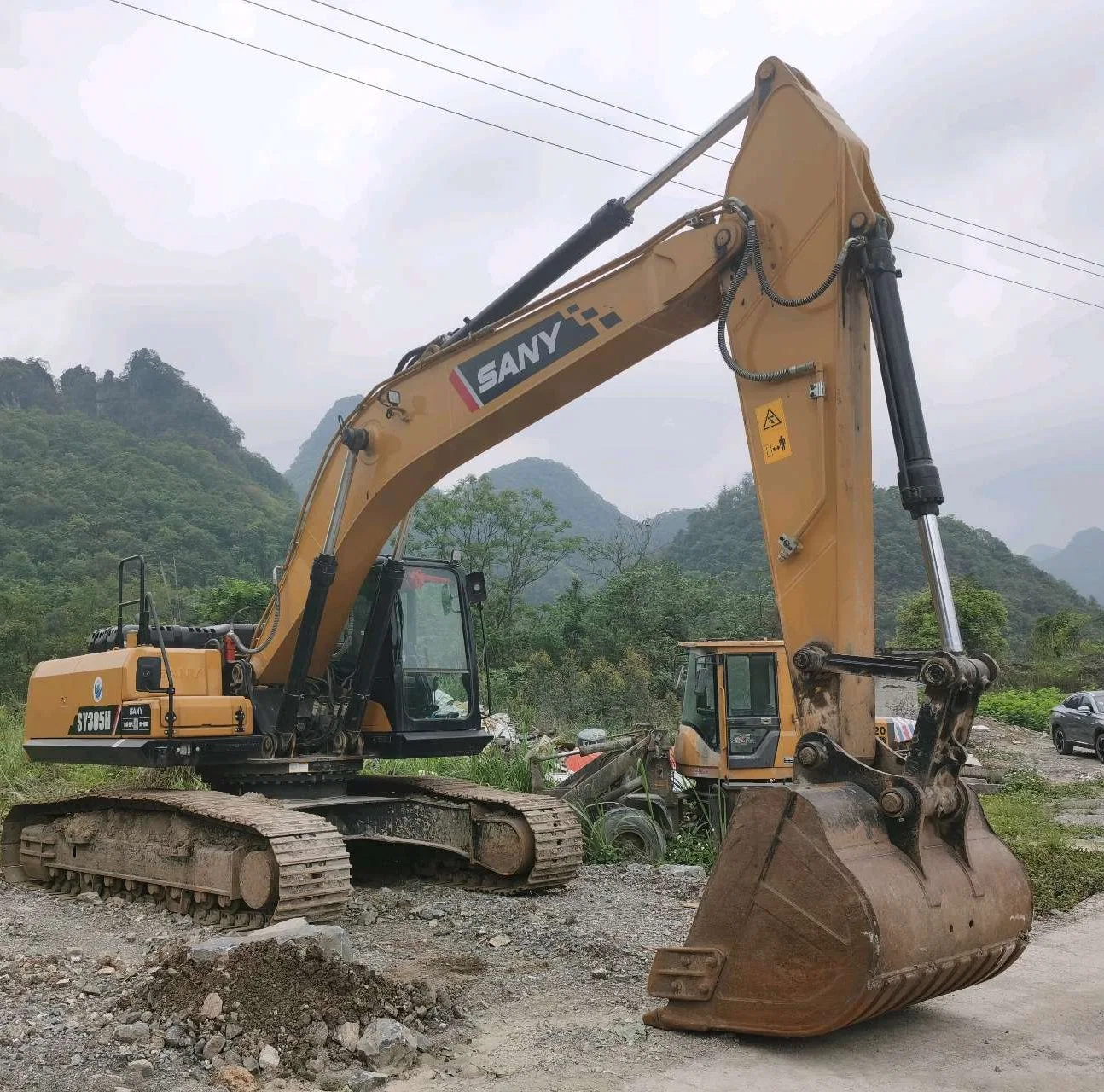 Excavadora de Sany Sy265c 26 toneladas usada demolición de alto alcance Excavadora