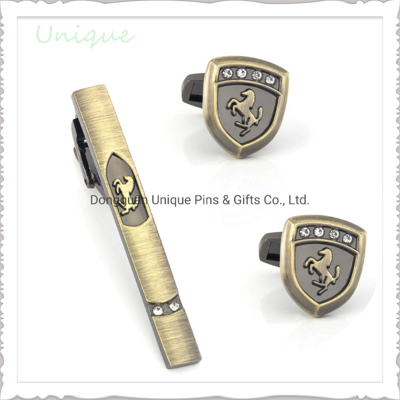 Anpassen Design Krawatte Pin mit 3D Flugzeug Logo, hochwertige 24K Gold Plating Krawatte Clip, 3D Gun Logo Tieclip