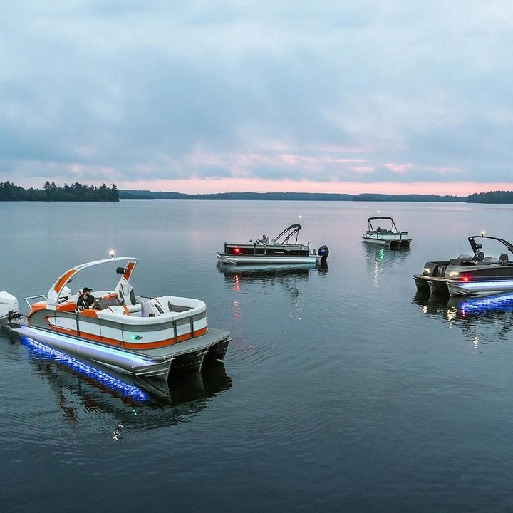 Custom Made Mmelancho 26FT Fishing Pontoon Boat for Water Sports