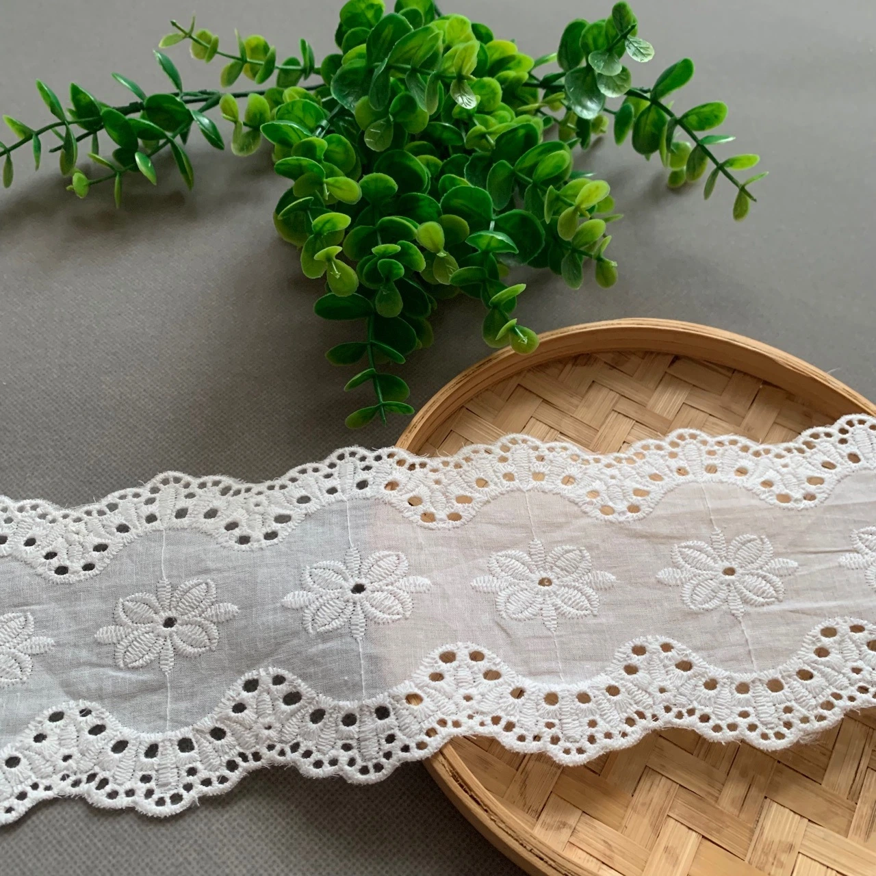 9.5cm Tianteng Lace Lace Hollow Women's Clothing Accessories Punch Hollow Embroidery Jewelry Bilateral Barcode