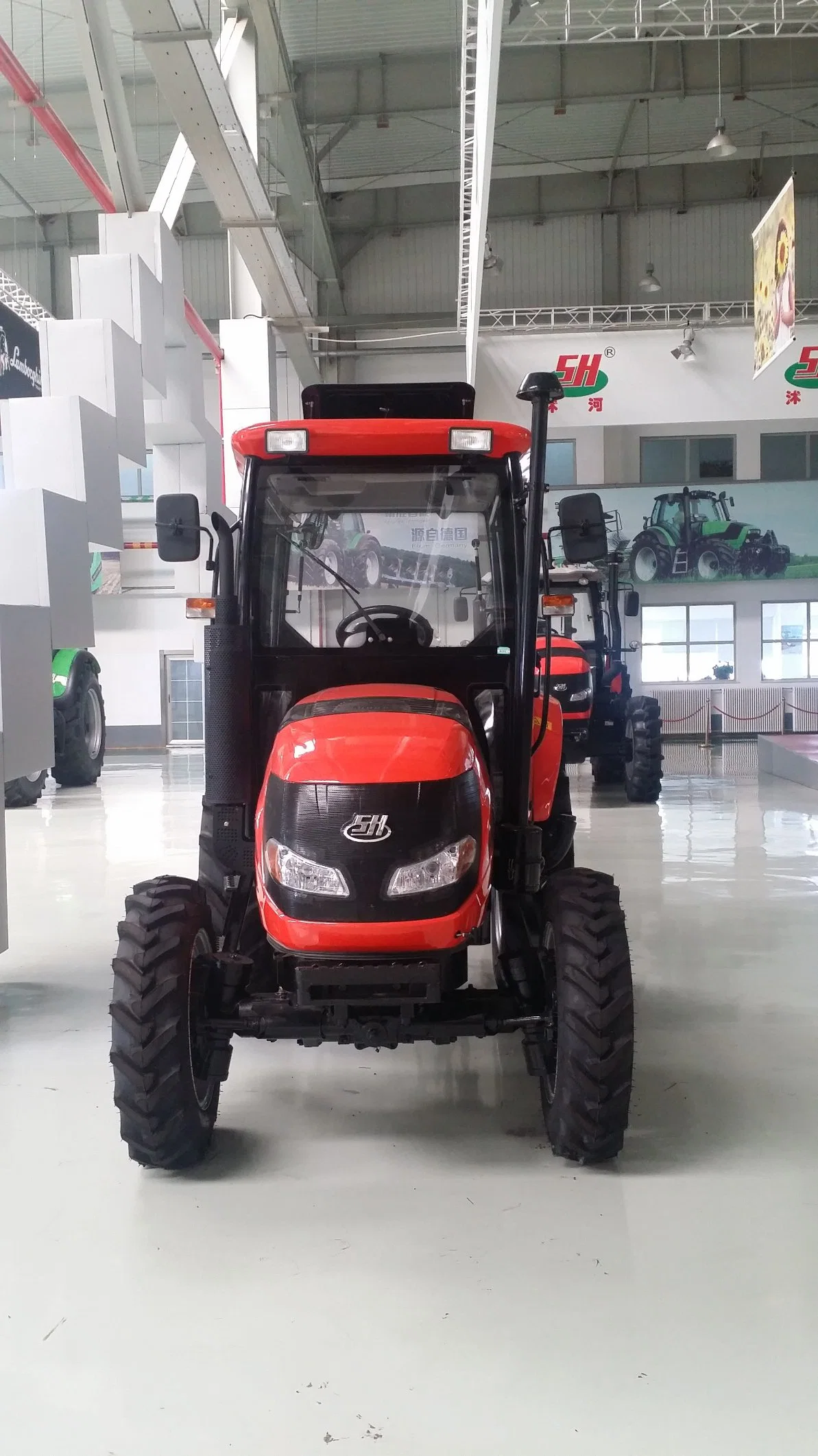 45HP Manufacturer Supply Chinese Tractor Agricola for Farm Agriculture Machine 4WD Farmlead Brand Tractor by Deutz-Fahr Cabin