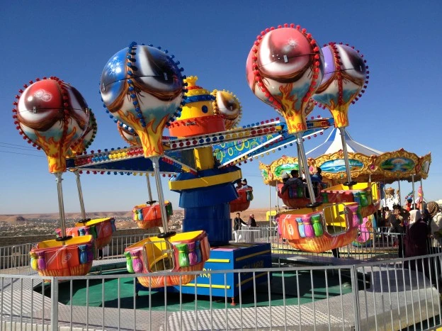 Equipamento de playground ao ar livre Samba Balloon de fábrica profissional com 40 pessoas.