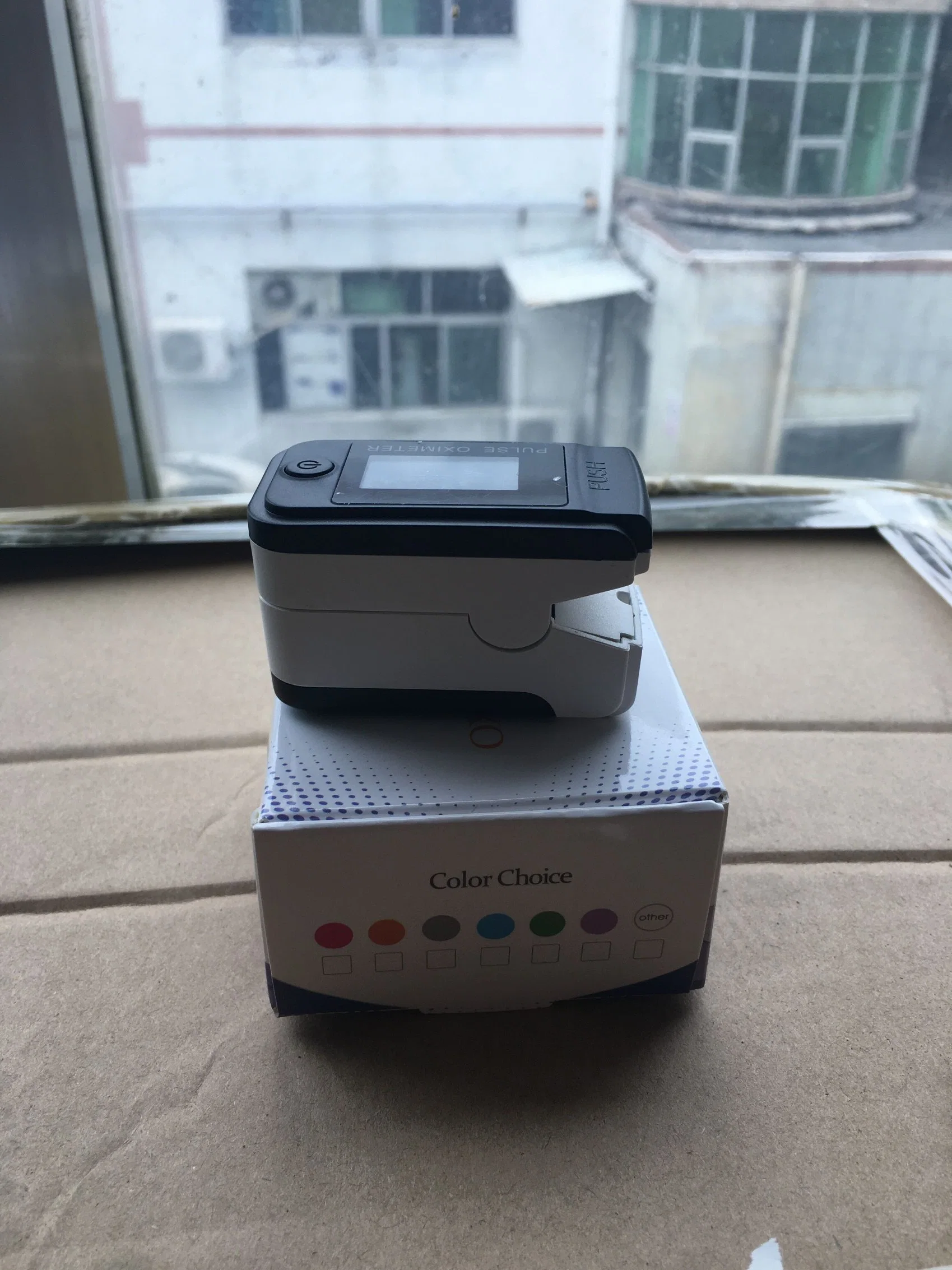 Finger Blood Oxygen Monitor Electric Pulsoximeter Fingertip Pulse Oximeter