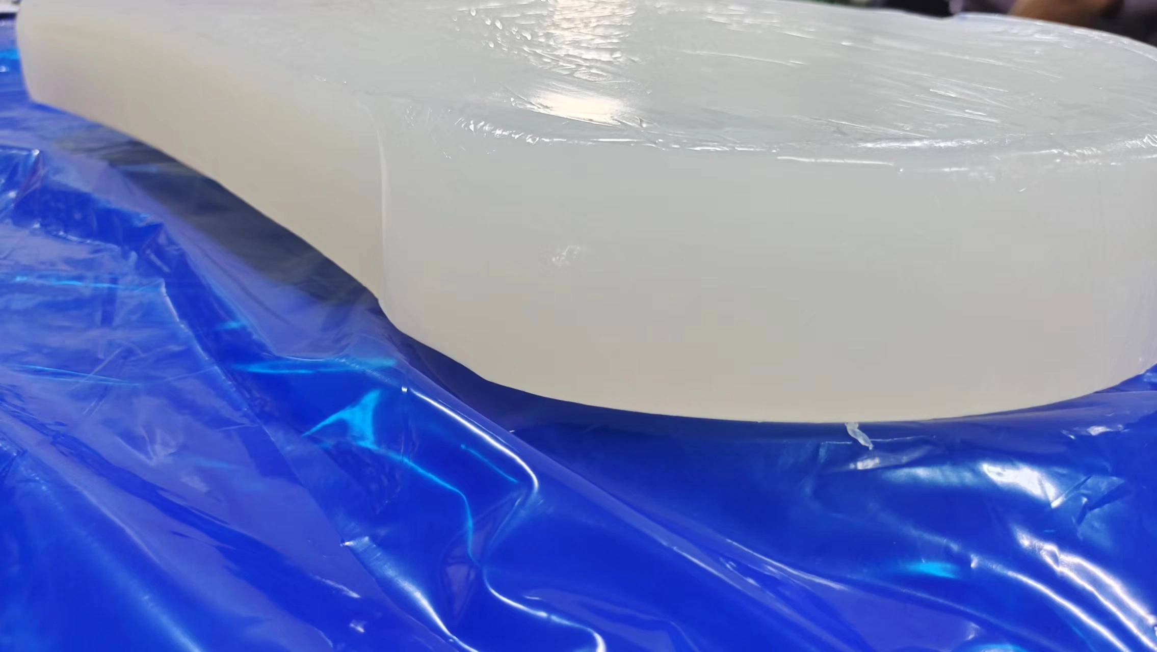 Silicone Rubber for Electronic Devices and Appliances: Low and High Temperature, Corrosion Resistant, Good Insulation