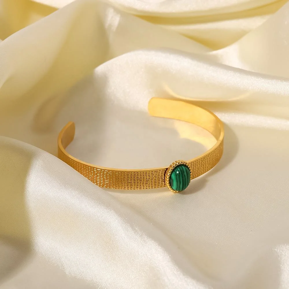 Excellent 18K Gold Plated Green Malachite Insert Stainless Steel Bangle