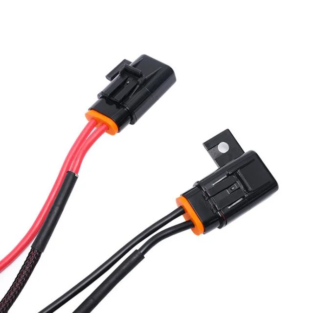 ODM de moldeo por inyección de transferencia de alimentación Cable eléctrico automotriz conector impermeable mazo de cables personalizado