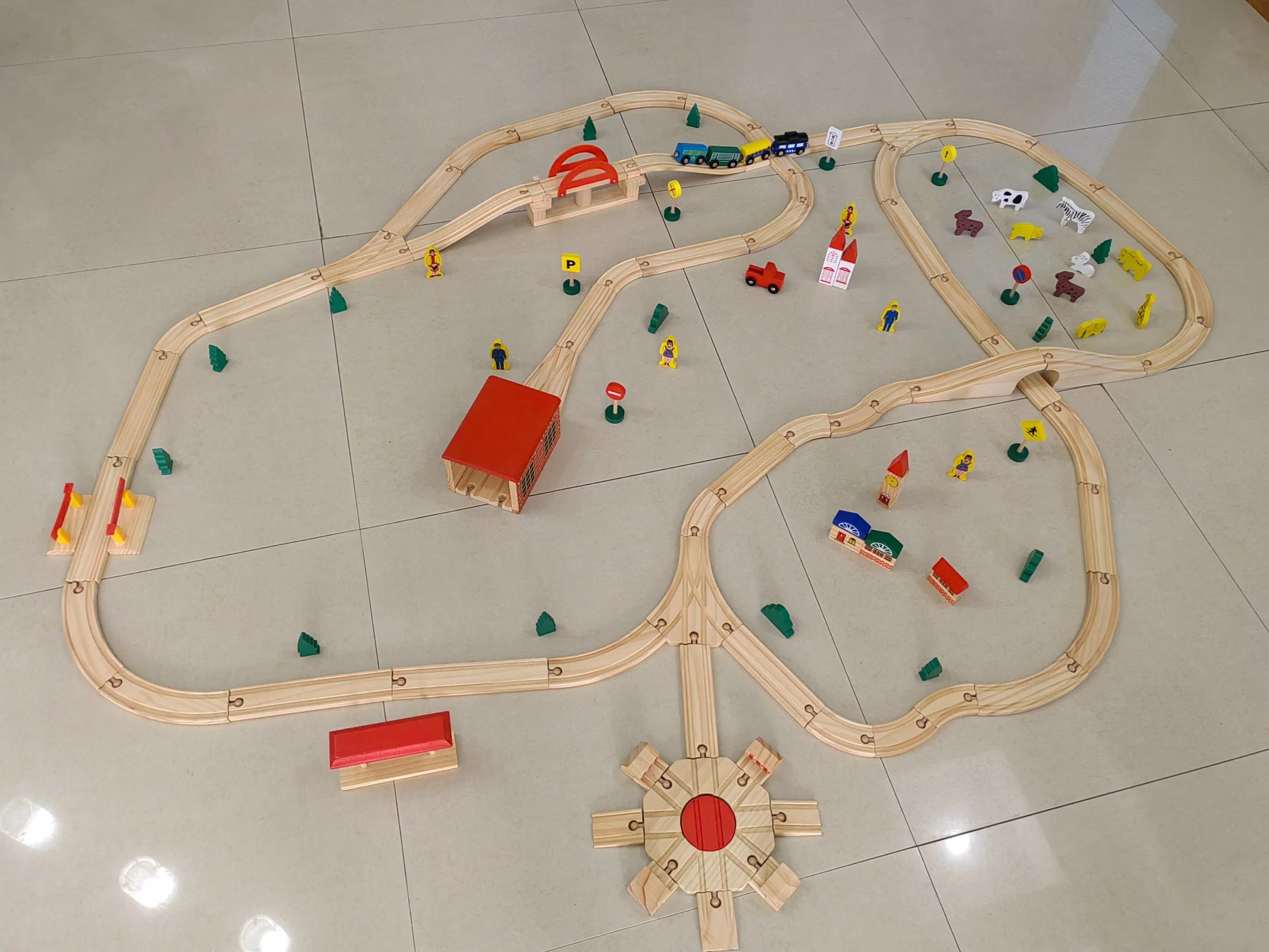 Children Wooden Train Rail with Houses & Animals for Kids