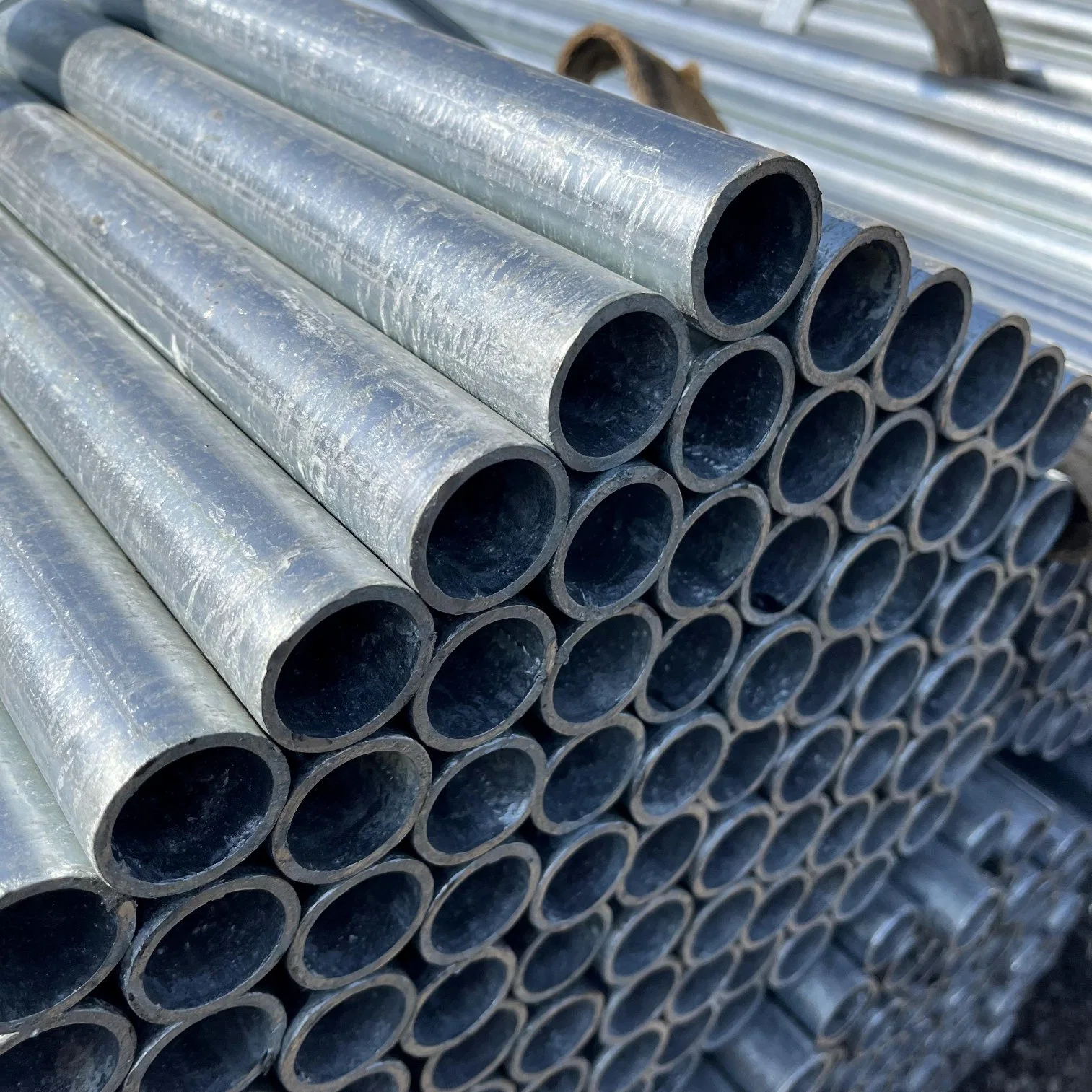 Galvanized Steel Pipes Used Street Lighting Poles