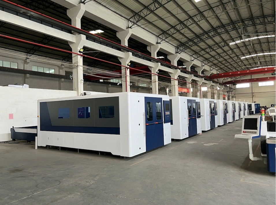 Exchange Table CNC Metal Carbon Sheet 3000W Fiber Laser Cutting Machine