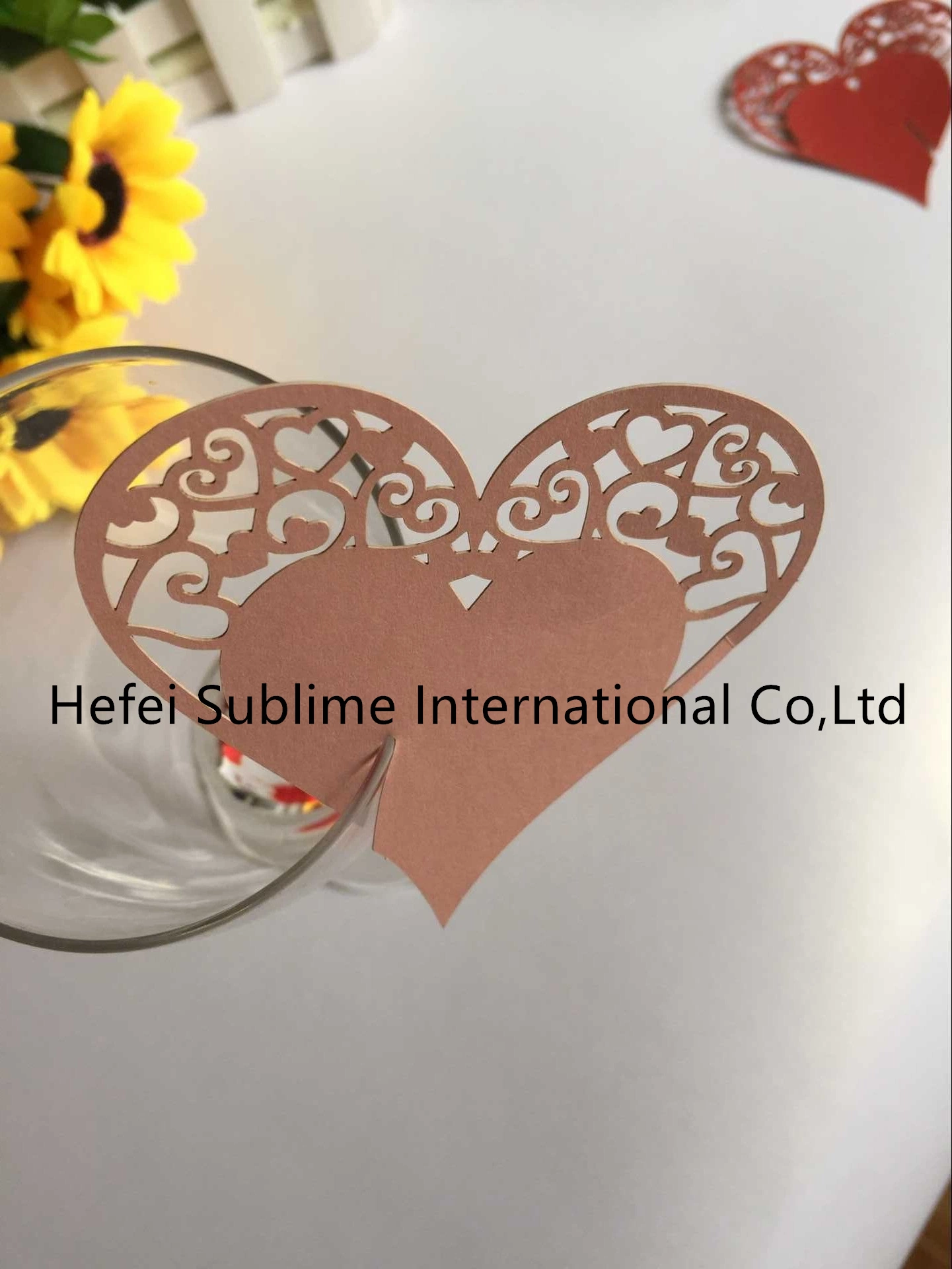 Love Heart Hollow Paper Table Name Place Cup Card Wine Glass Cards for Wedding Holiday Party Decor