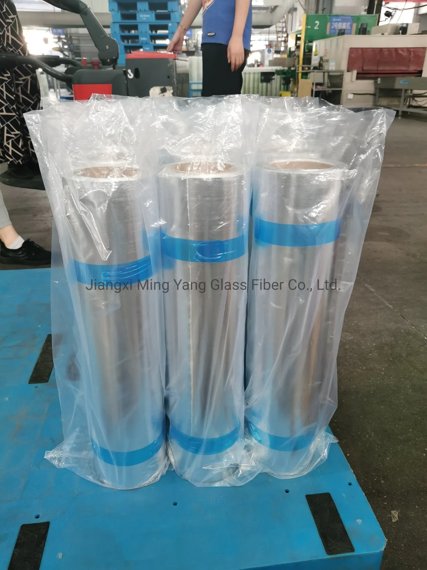 Fire Proof Aluminum Foil Fiberglass Fabric Thermal Insulation Foil Fiberglass Cloth Product