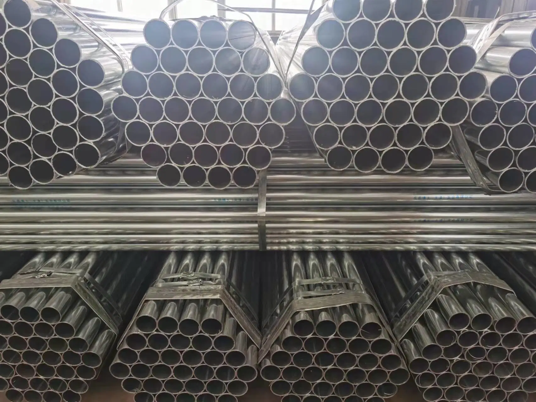 Manufacture Factory Galvanized Carbon Steel Pipe 1.5 Inch Gi Steel Pipe Galvanized Steel Pipe