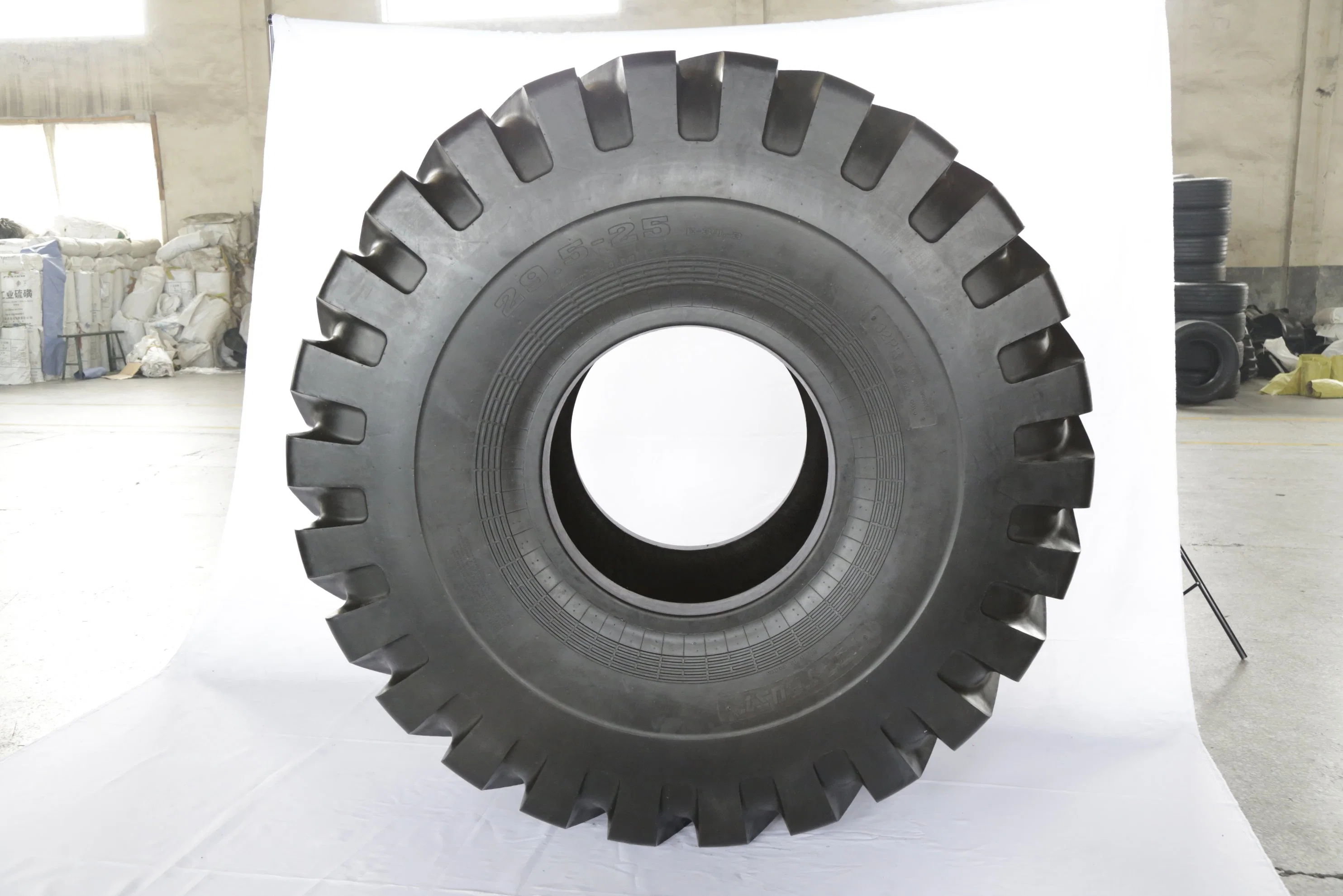 L-3 Pattern with Size 26.5-25 High quality/High cost performance OTR, Loader Tyre