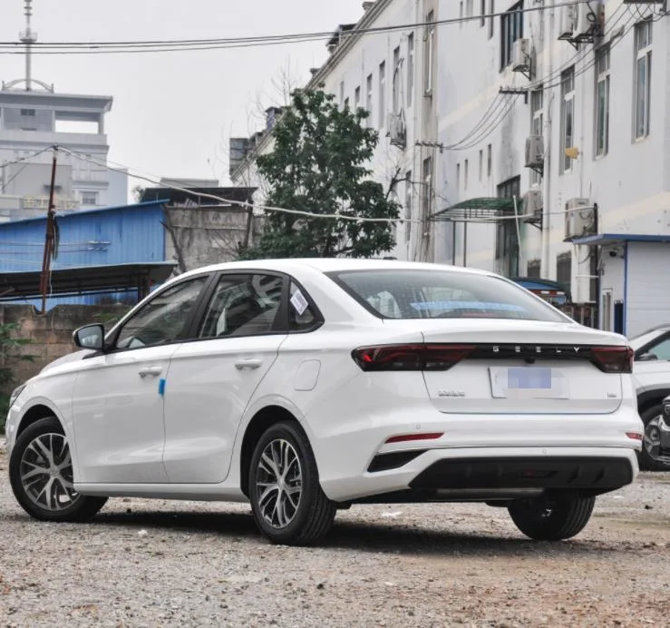 Geely Emgrand EV PRO Voitures d'occasion Conduite à gauche 2023 Voiture intelligente chinoise Recharge rapide.