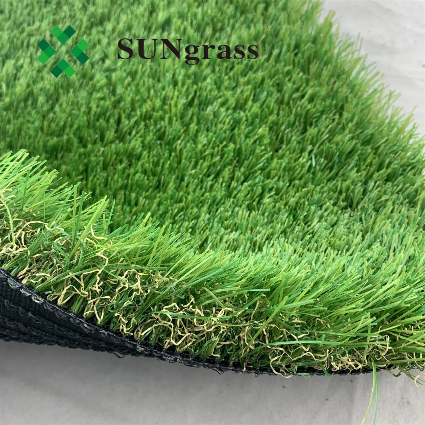 Best Selling Artificial Grass Synthetic Grass High Density Dense Grass Carpet for Landscape Garden Hotel Home Decor