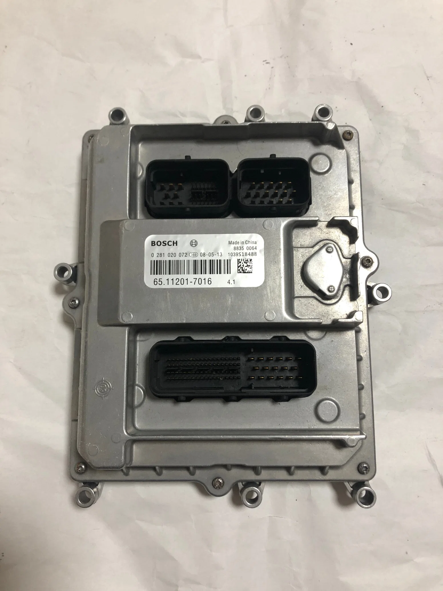 Contrôleur ECU Bosch 65.11201 7017 0281020084 072 65.112017016 Pièce moteur Doosan authentique