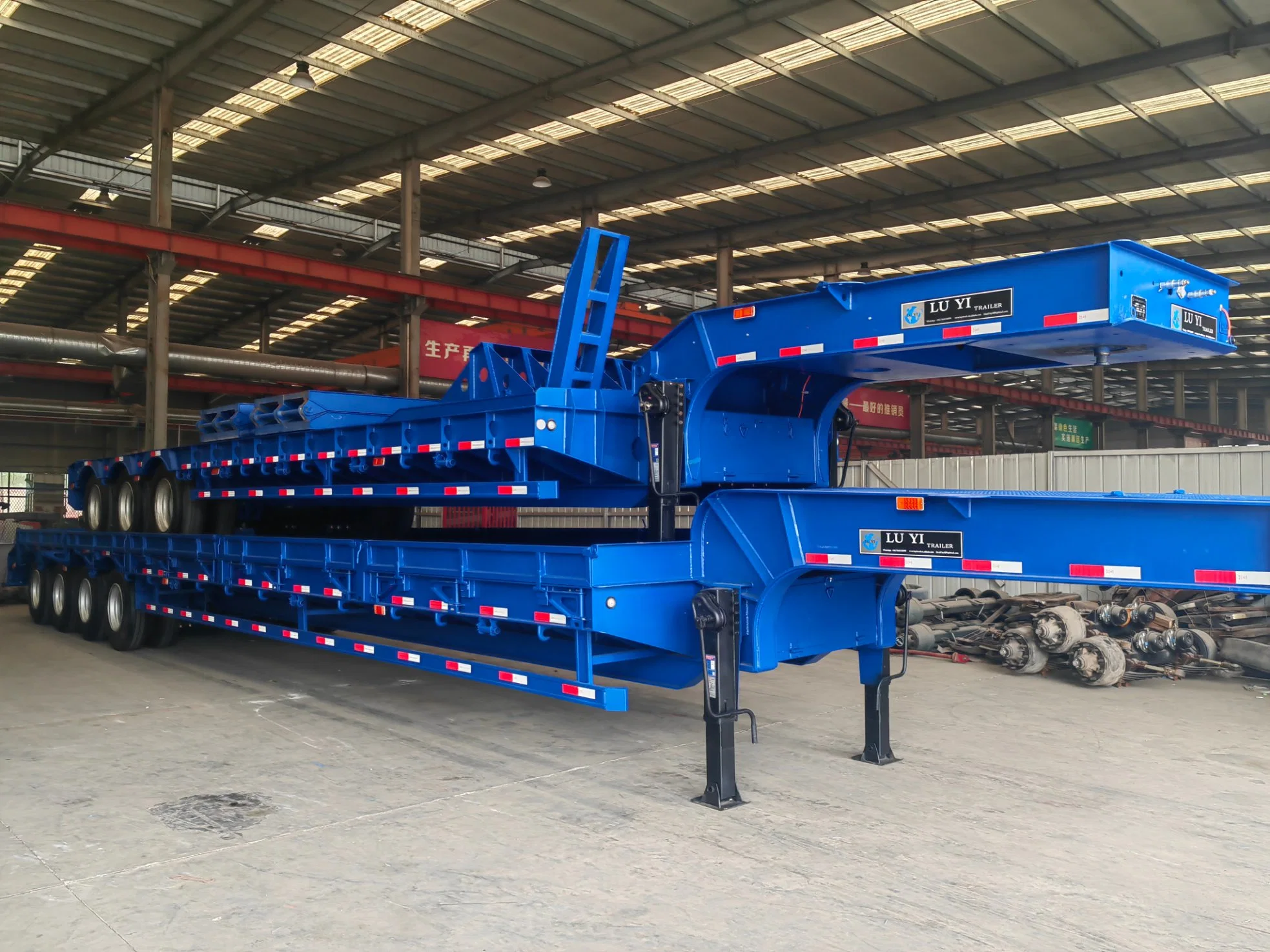 Hot Selling 80t 100t Heavy Duty Low Bed/Lowboy/Low Loader Semi Trailers 3 Axles 4 Axles Low Flatbed Truck Trailer