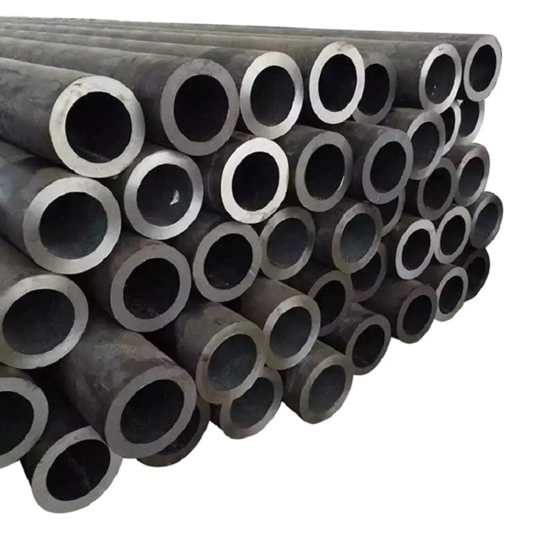 Materiales de construcción laminados en caliente 12crmo 15CrMo carcasa engrasada intercambiador de calor Tubos tubos de horno aleación de petróleo tubo de craqueo de carbono Acero sin costura Tubo