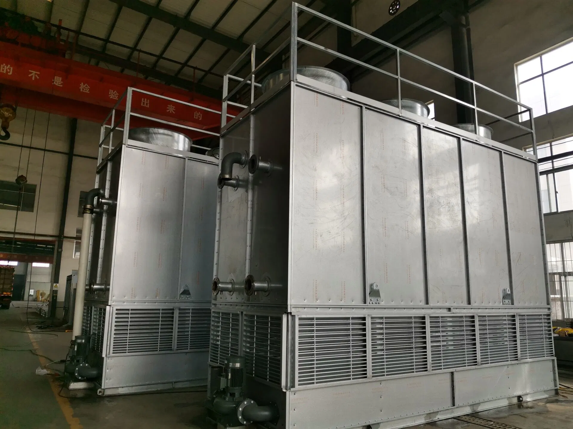 Vacuum Brazing Furnace Working Is Equip with Closed Cooling Tower to Protect It