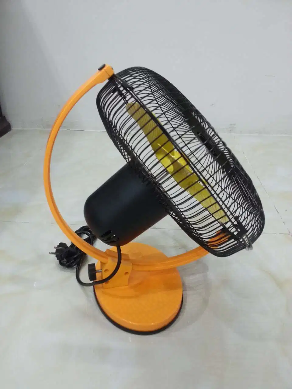 Vente chaude d'usine Ventilateur de sol haute vitesse de 12 pouces 2800 tr/min.