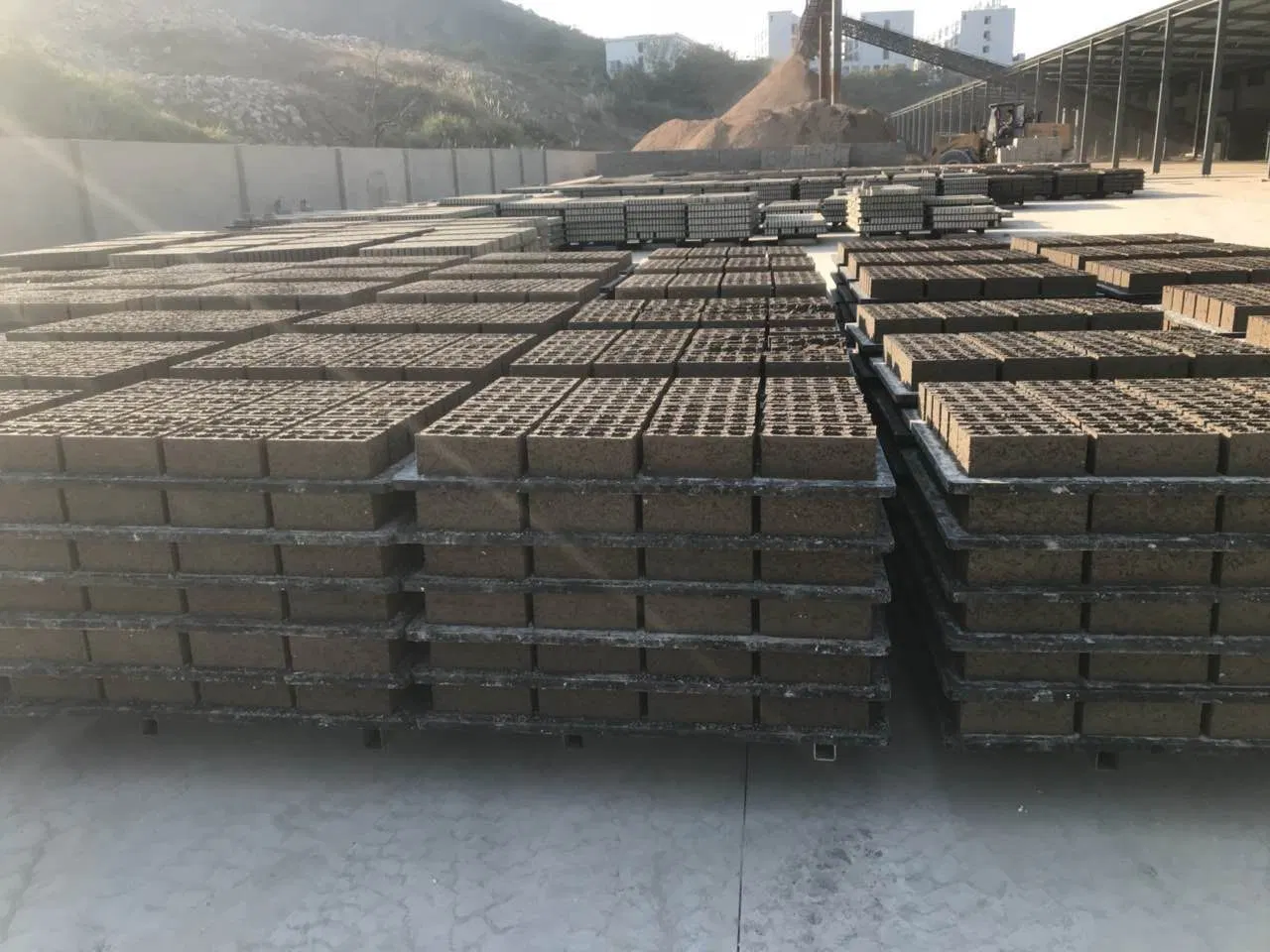 Used to Hollow Block Making PVC Plastic Pallet, Gmt Pallet for Concrete Block Machine