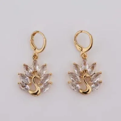 Оптовая торговля в раскрывающемся списке Люкс Earring Crystal 18K позолоченные украшения серьги