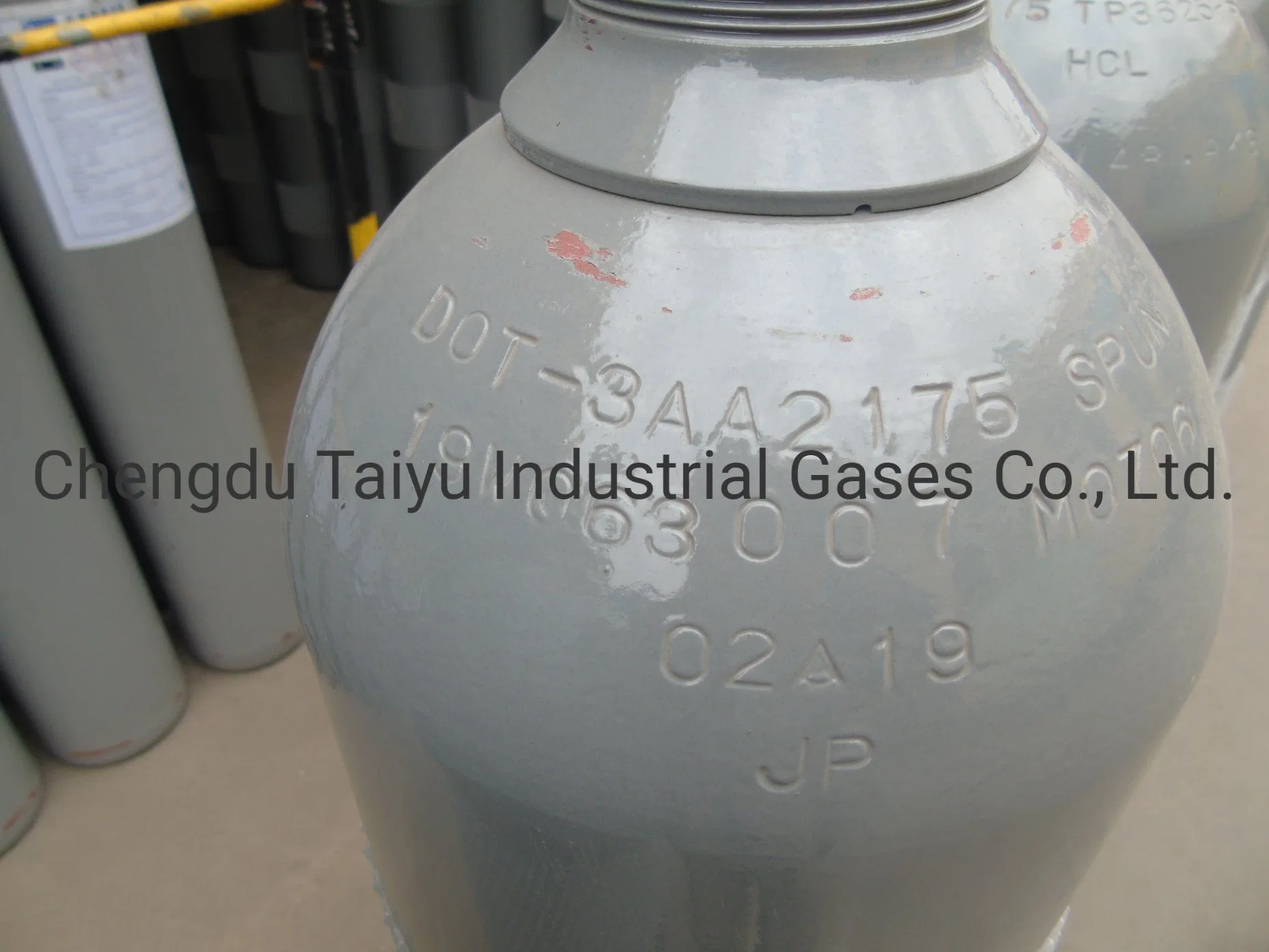 Semiconductor Manufacturing Use 99.9%-99.999% Hydrogen Chloride Gas HCl Gas Price