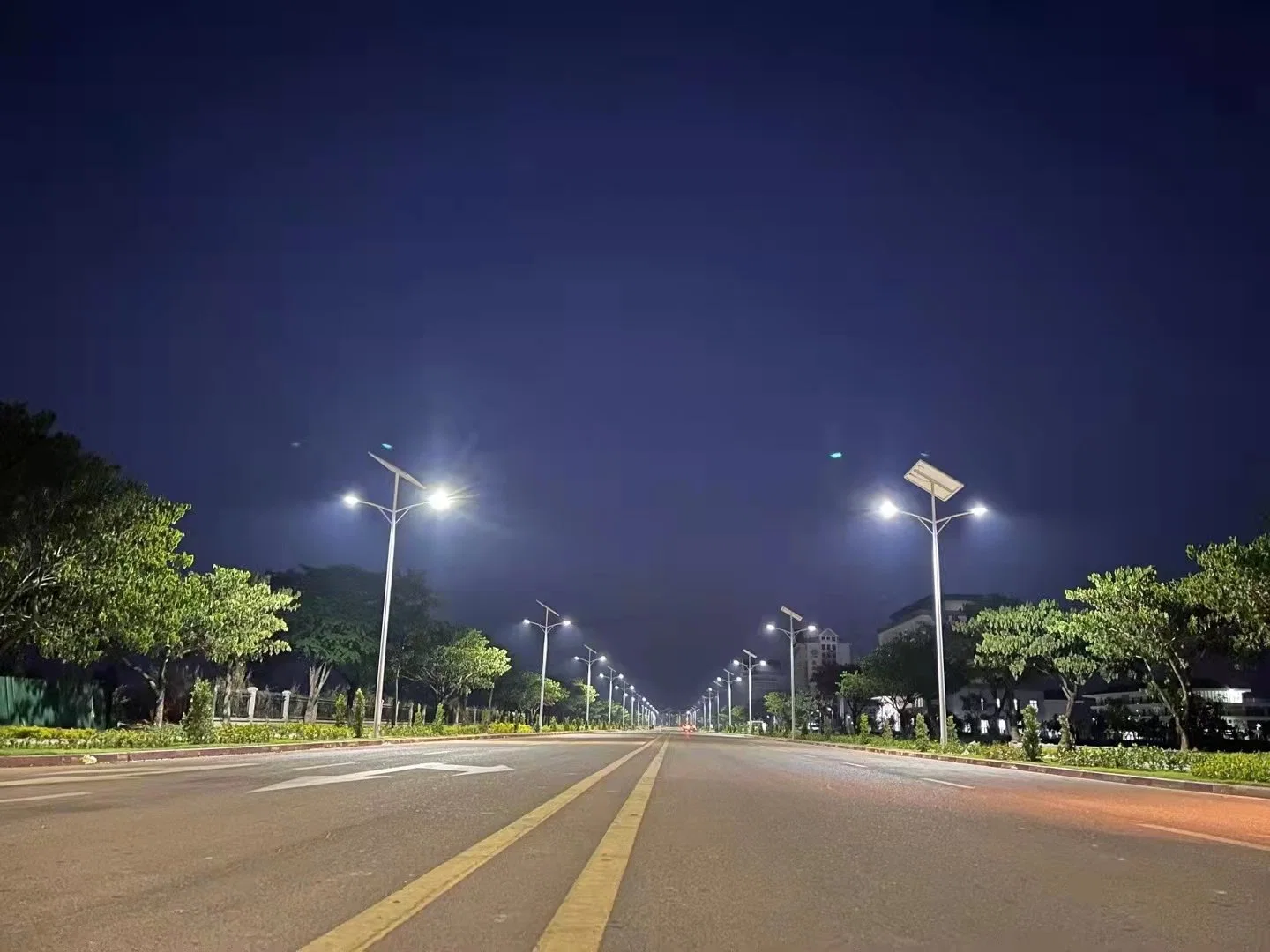 CE OEM ODM Metal Pole Price Stadium Light Pole Solar Panel Solar Street Lamp LED Street Light Road Light LED Lamp in China Street Light Base