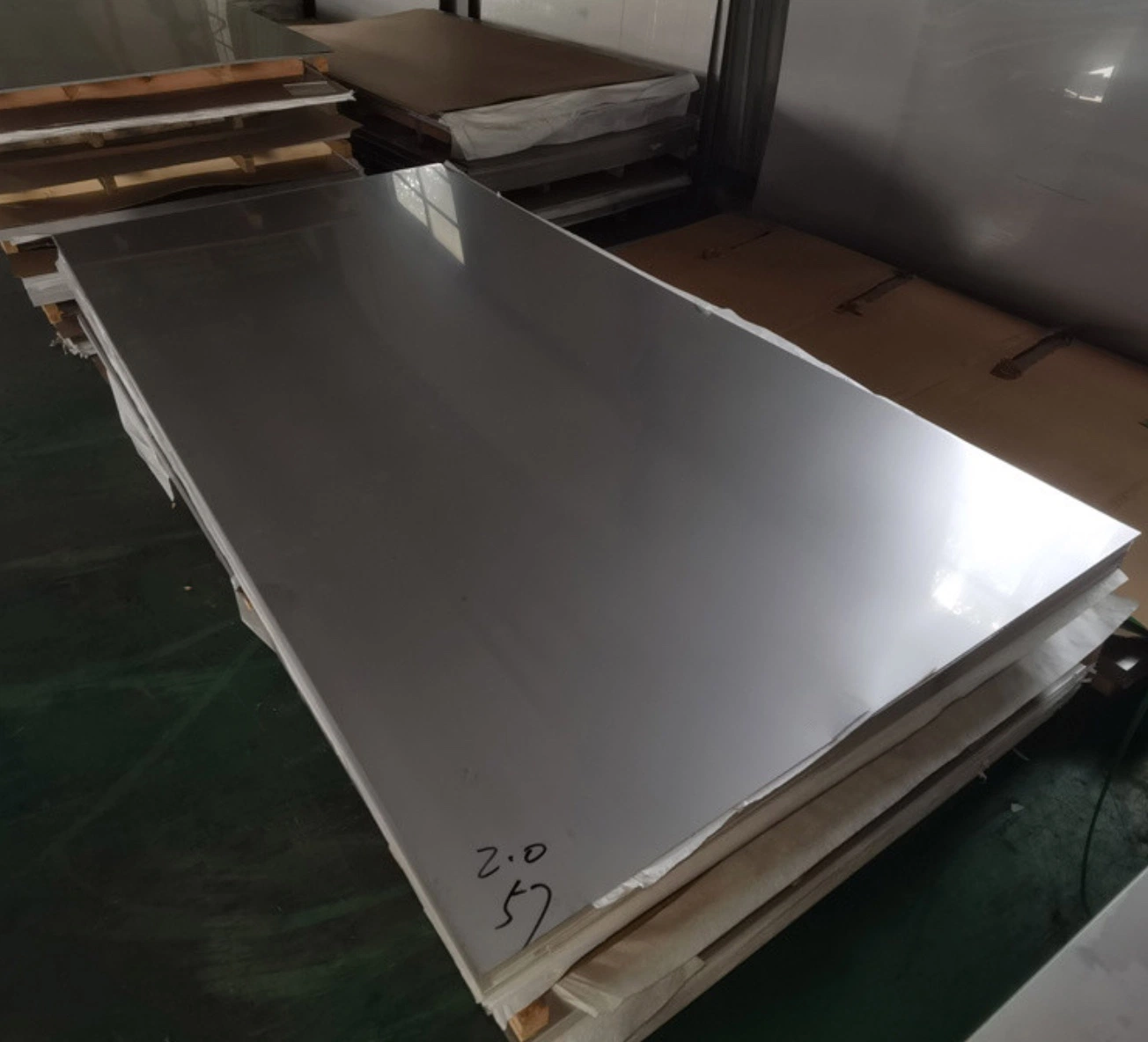 SUS 304 Mill Edge 10mm Weak Magnetic Stainless Steel Plate for Industrial Tanks