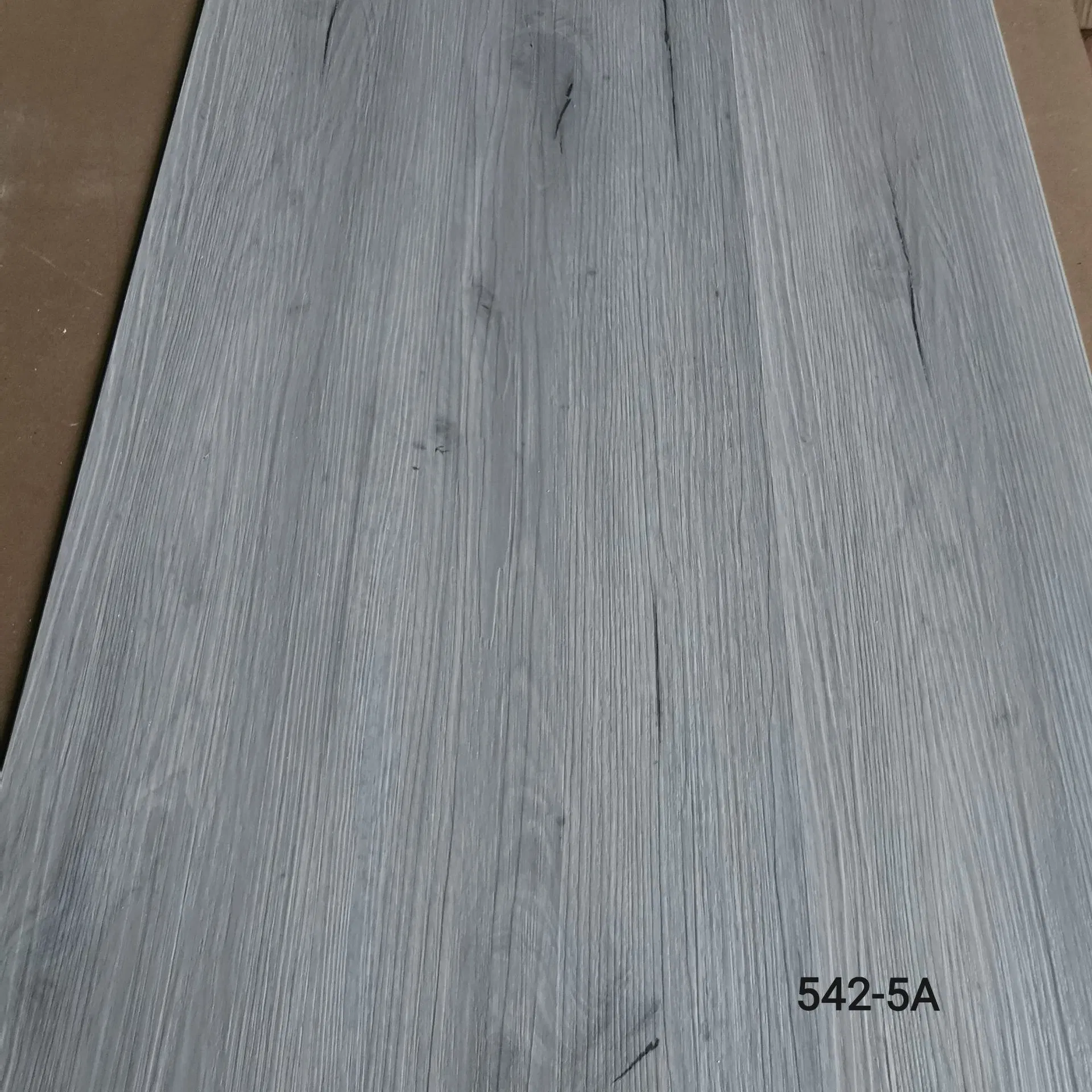 Os produtos da China/fornecedores Spc Flooring composto de plástico de pedra piso de vinil