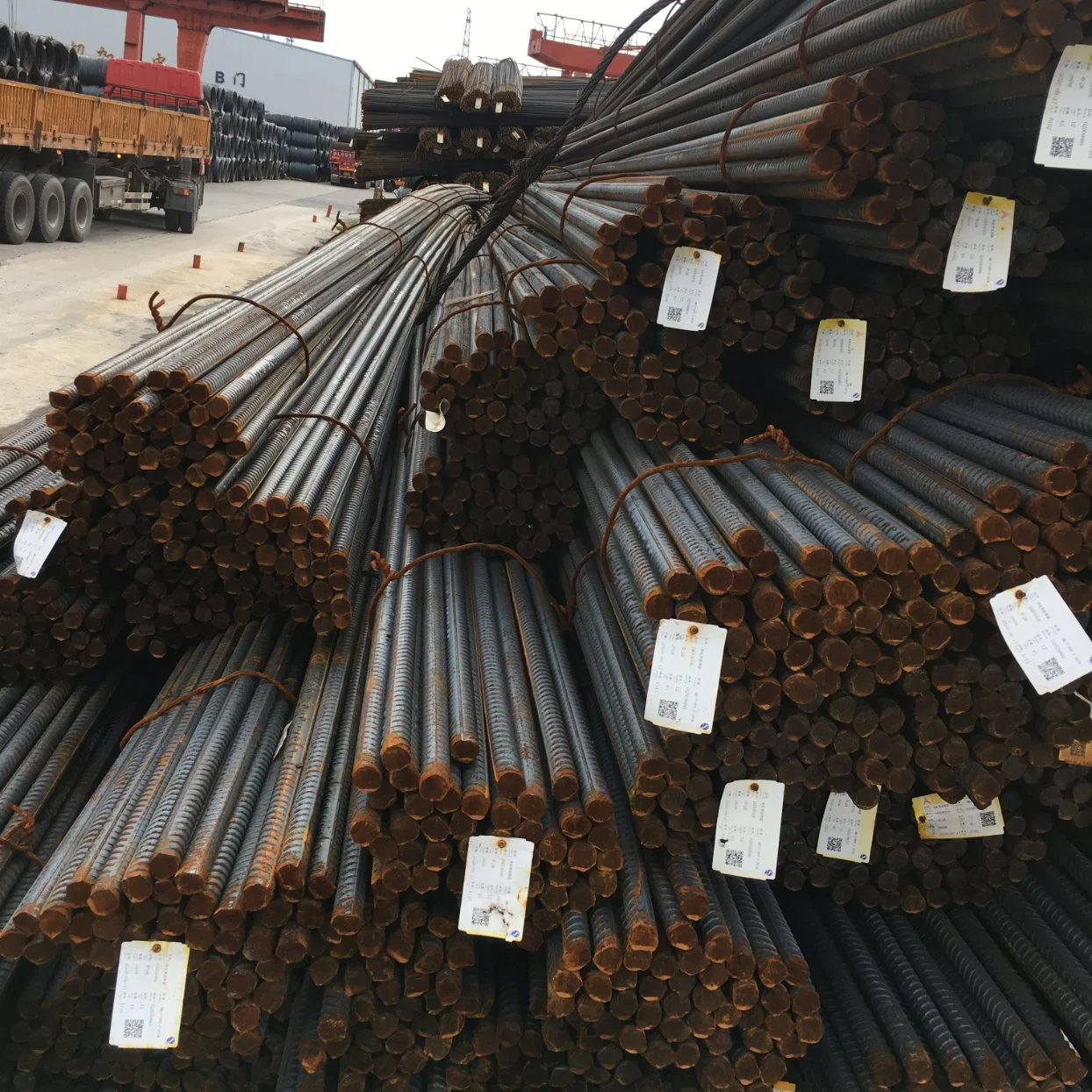 Prime Quality High Yield Hot DIP Galvanized Deformed Steel Bars 8 mm 10 mm 12 mm 16 mm 20 mm 25mm Rebar Steel Bar Reinforcing Bar Mild Steel Bars