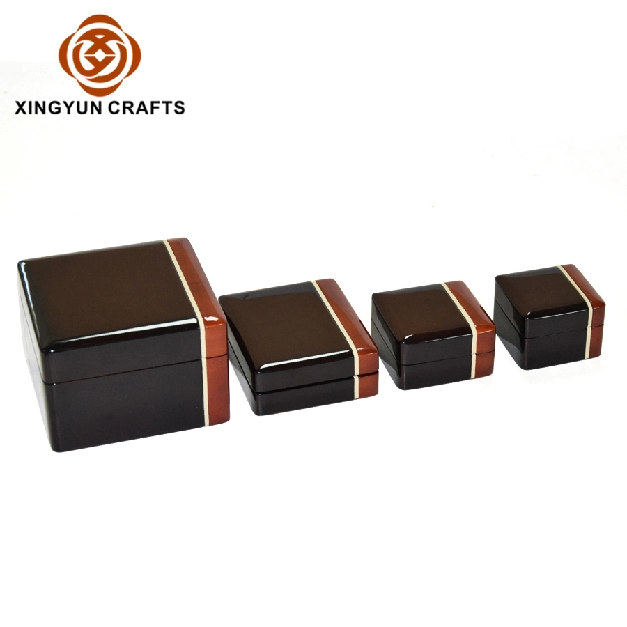 Hot Sell Lxuury Factory Wholesale/Supplier Wooden Jewel Packaging Boxes Wood Ring Box Pendant Box Half Set Box