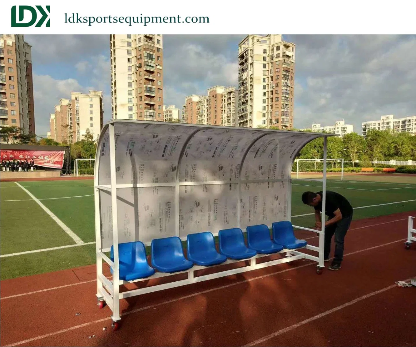 Sièges de banc de football en aluminium pour équipe de football Shelter