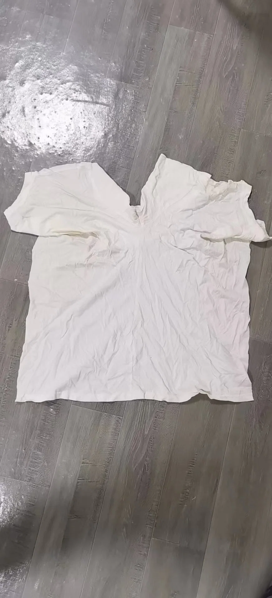 White Used Waste 100% Cotton T-Shirt Wiping Rags White T Shirt Knitted Rags High quality/High cost performance  10 Kg Bag 100 % Cotton White T Shirts with Logo Cleaning Rags