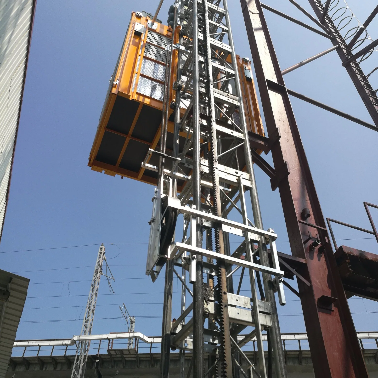 Elevador de construcción de doble jaula Sc200/200gd certificado por SGS para sitios de construcción