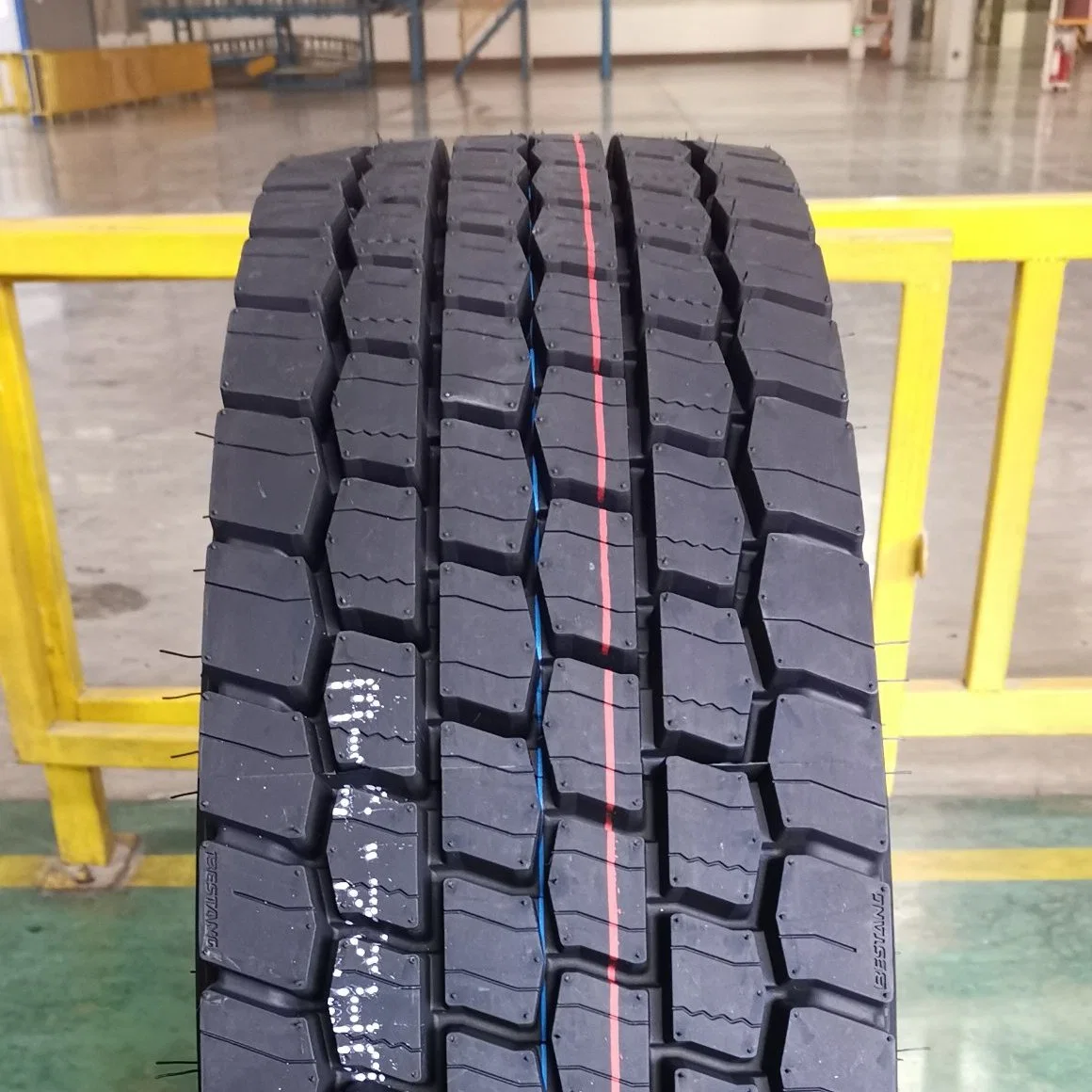 Bestang 315/80R22.5 Bst58d super durável a posição de acionamento de Longo Curso de Pneus de Caminhão