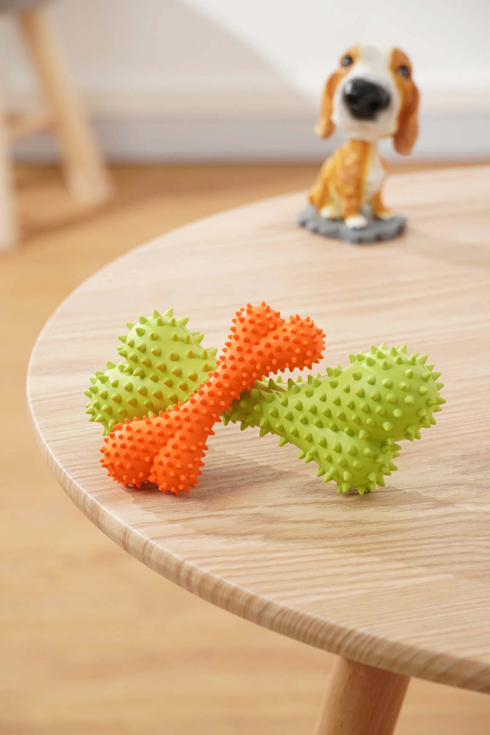 Amazon Pet Toy Hot Sale Rubber Cleaning Spiky Rubber Dog Mastique el juguete -hueso