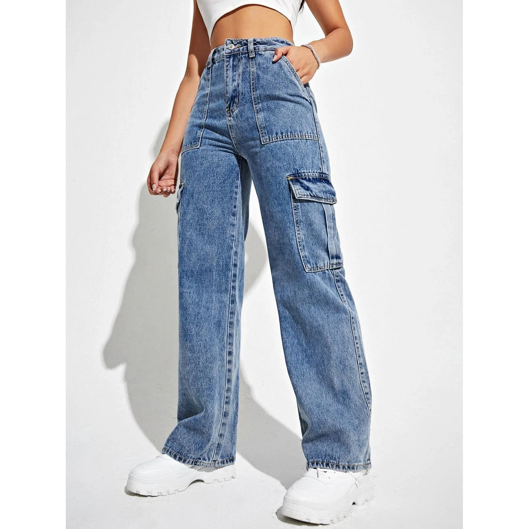 Mujeres de bolsillos grandes Jeans de mezclilla lavados Jeans de cintura alta sueltos Jeans rectos para mujeres